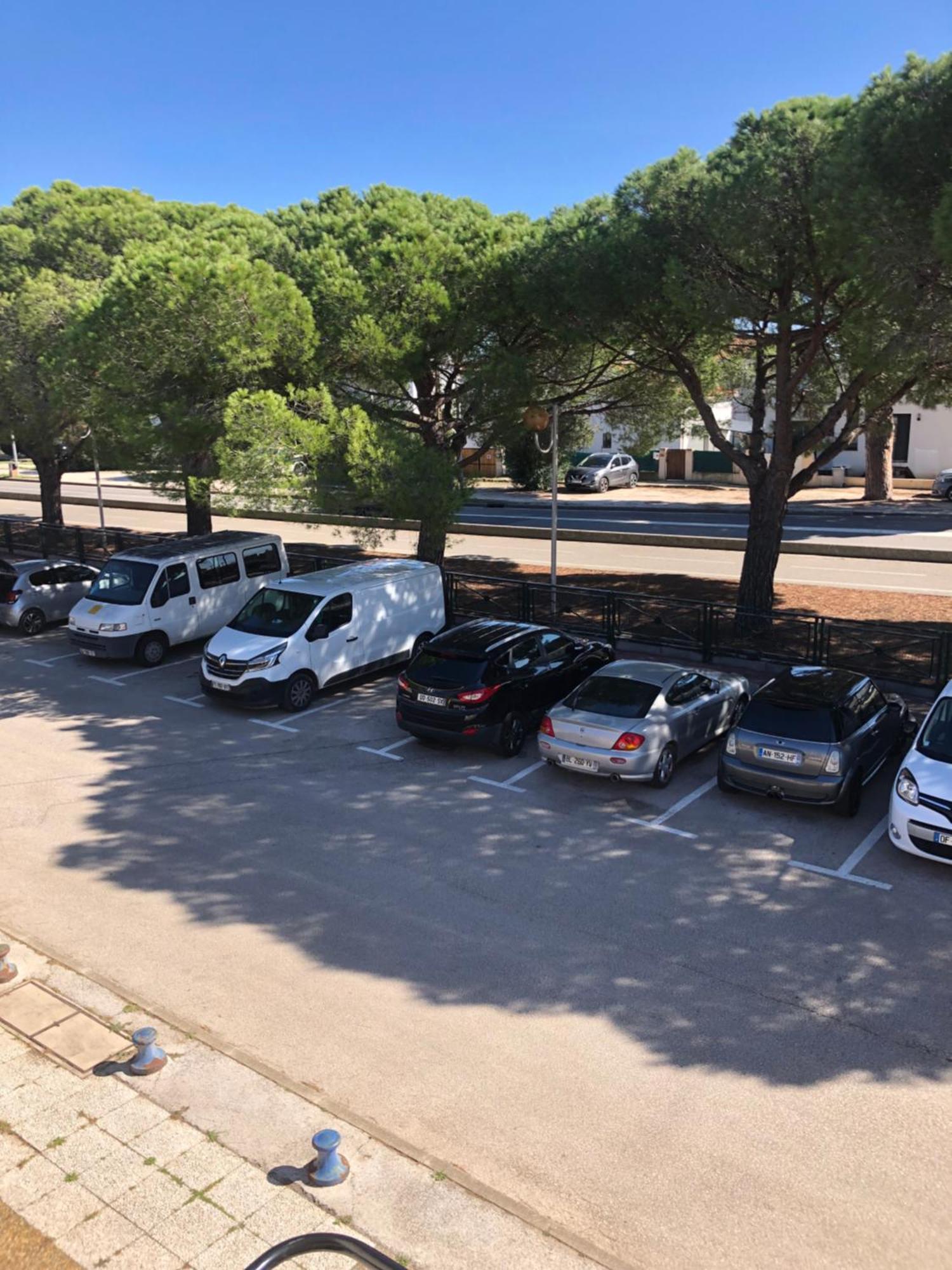T2 Bord De Mer Plage De L'Ayguade Hyères Extérieur photo